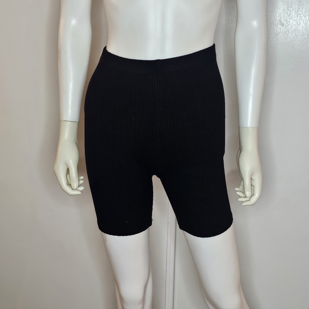 Day&Night Highwaist Black Ribbed Biker Shorts Size S